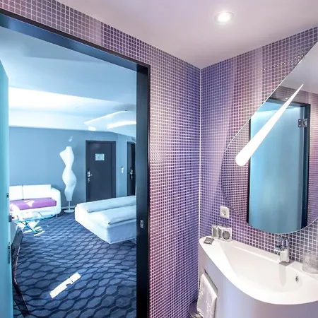 Magic & Kloverhuset Hotel 4*