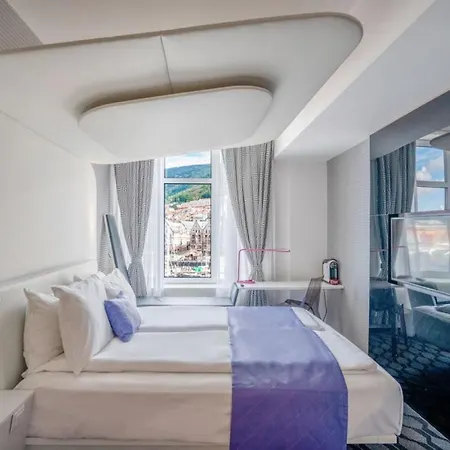 Magic & Kloverhuset 4* Берген