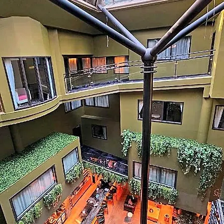 호텔 Magic Kloverhuset Harbour Hotel, A Member Of Radisson Individuals 4*